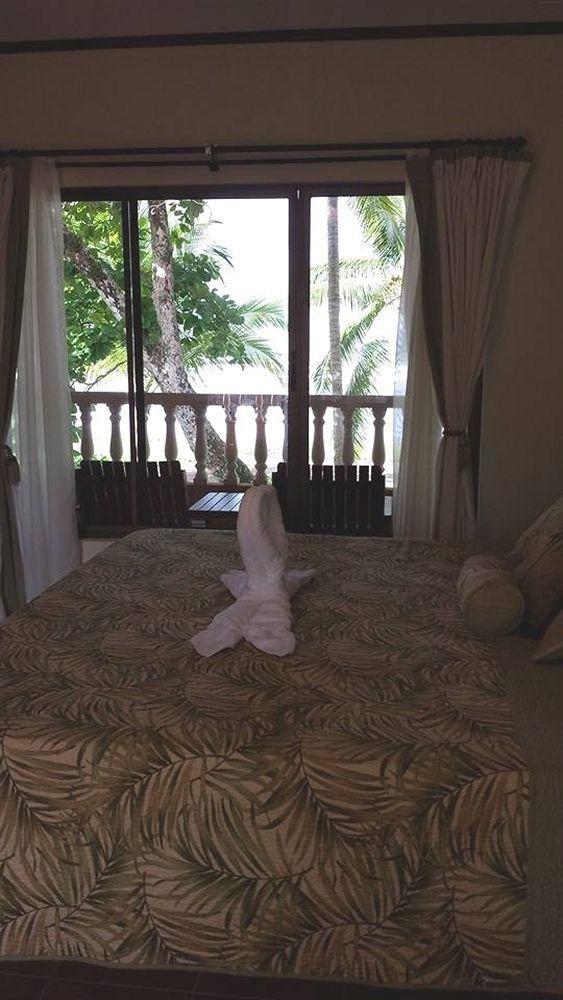 Delfin Beach Front Resort Esterillos Extérieur photo